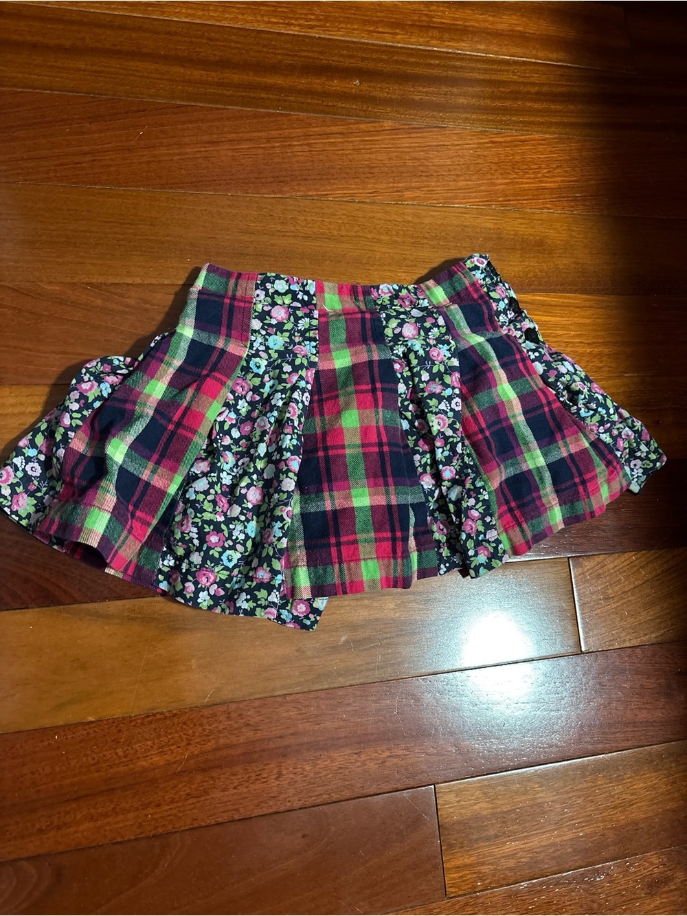 Gap Y2K Floral & Plaid Mini Skirt in Pink and Green 4T 4